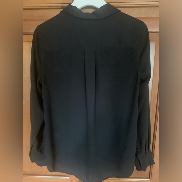 CeCe by Cynthia Steffe Black Ruffle Long Sleeve Button Front Top - Picture 3 of 6